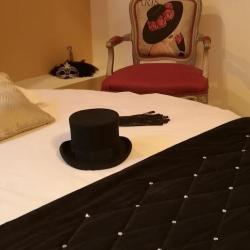 Le Saloon De Rose