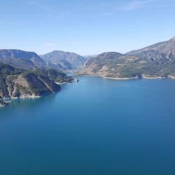 Le Sauze Du Lac