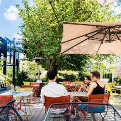 Le Speakart Bar