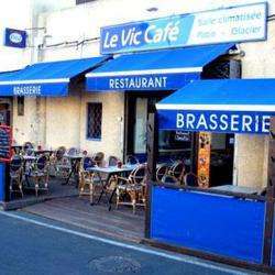 Vic Café