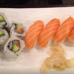 Le Sushi Lounge