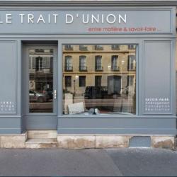 Le Trait D'union