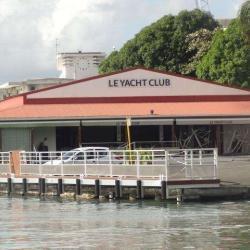 Le Yacht Club
