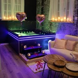 Les Alouettes Spa Caudry ( Spa, Sauna Détente Nuit Romantique)