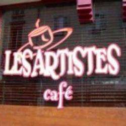 Les Artistes Café