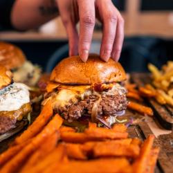 Les Burgers Du Daron