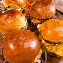 Les Burgers Du Daron
