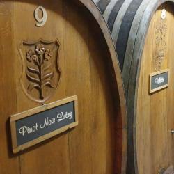 Les Caves De Courcelles