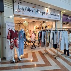 Les Filles D'anges Heureuses