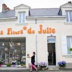Les Fleurs De Julie