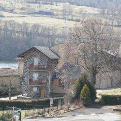 Les Gites Du Bord Du Lac D'aydat