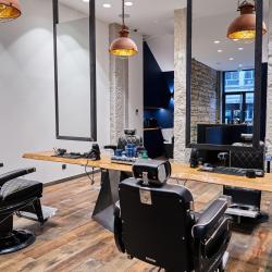 Les Hommes D'abord Coiffeur Homme Barbier République