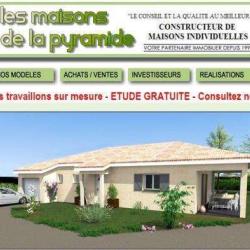 Les Maisons De La Pyramide