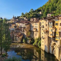 Les Maisons Suspendues De Pont-en-royans