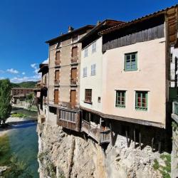 Les Maisons Suspendues De Pont-en-royans