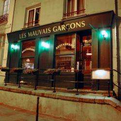 Les Mauvais Garçons