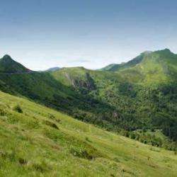 Les Monts Du Cantal
