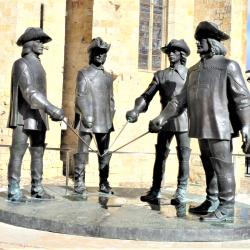 Les Mousquetaires De Condom