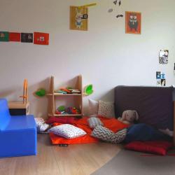 Les Petits Chaperons Rouges