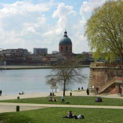 Les Quais De La Daurade