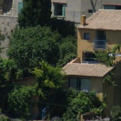 Les Remparts