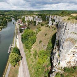 Les Rochers Du Saussois