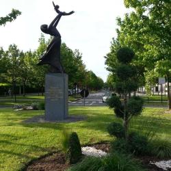 Les Statues à Bussy St Georges