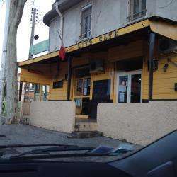 Live Café