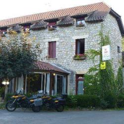 Logis Hôtel Auberge De L'ile