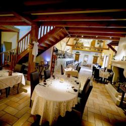 Logis Hôtel Auberge Des Moissons