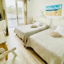 Logis Hôtel La Caravelle (baie D'ispe)