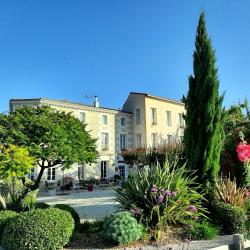 Logis Hôtel Le Richelieu - Royan Atlantique