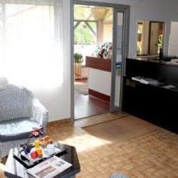 Logis Hôtel Lodge La Valette