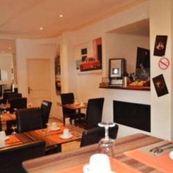 Logis Ruc Hotel