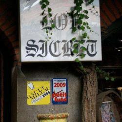 Lou Sicret