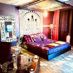 Loveroom