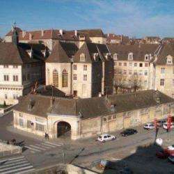 Lycee Charles Nodier