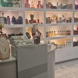 Lyna Beauty Cosmetic Toulon