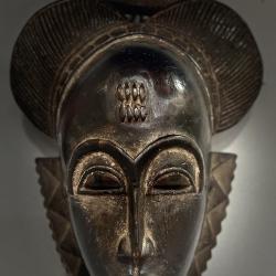 M’adjoua Les Trésors D’afrique