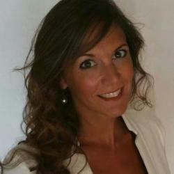 M'barek Mélanie