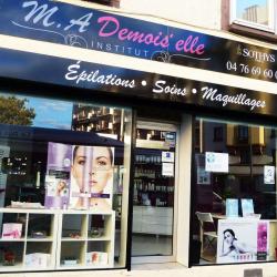 M.a Demois'elle Institut