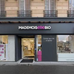 Mademoiselle Bio