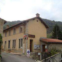 Mairie De Casteil