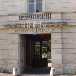 Mairie De Magny