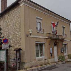 Mairie De Mériel