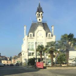 Mairie De Saint-méen-le-grand