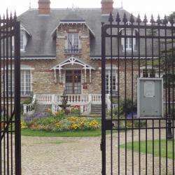 Mairie De Saint Prix