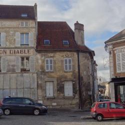 Maison Du Bon Diable