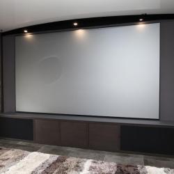 Maison Et Cinema