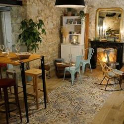 Maison One More